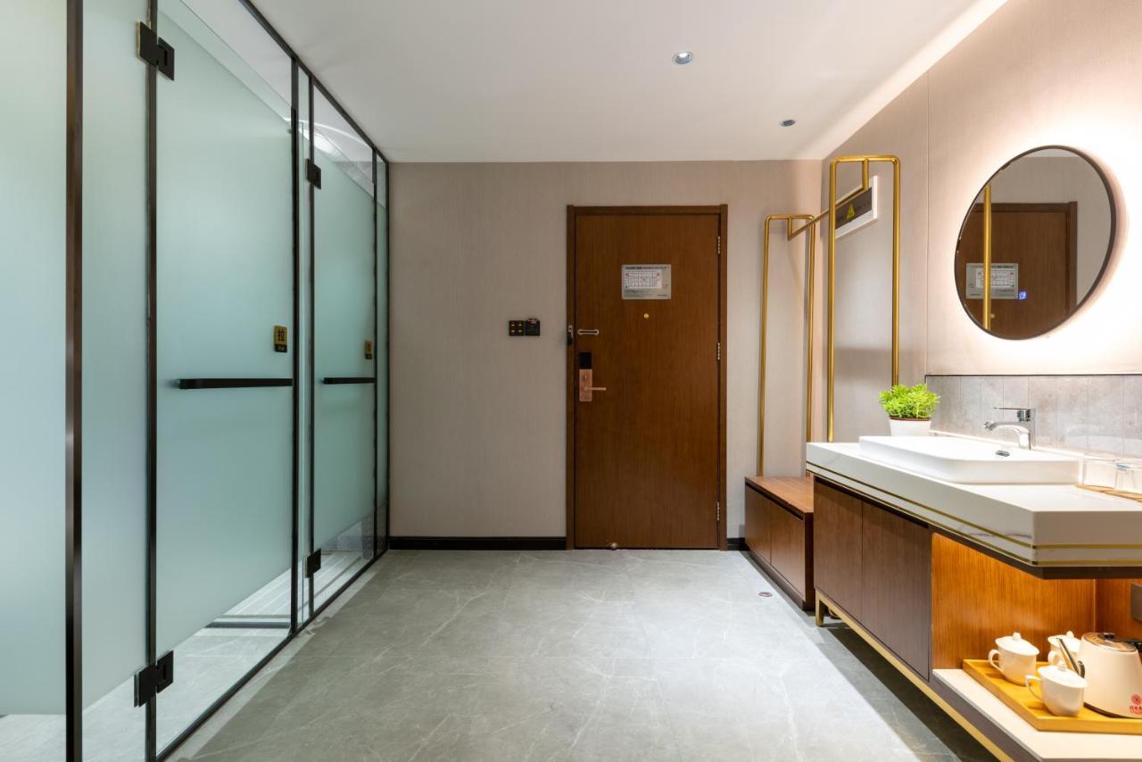 Beijing Tangfu Hotel - Located In The City Center Adjacent To The Subway Station Close To Nanluoguxiang Gulou Lama Temple Tiananmen Square Forbidden City Temple Of Heaven Providing Laundry Car Rental And Ticketing Services Exterior photo