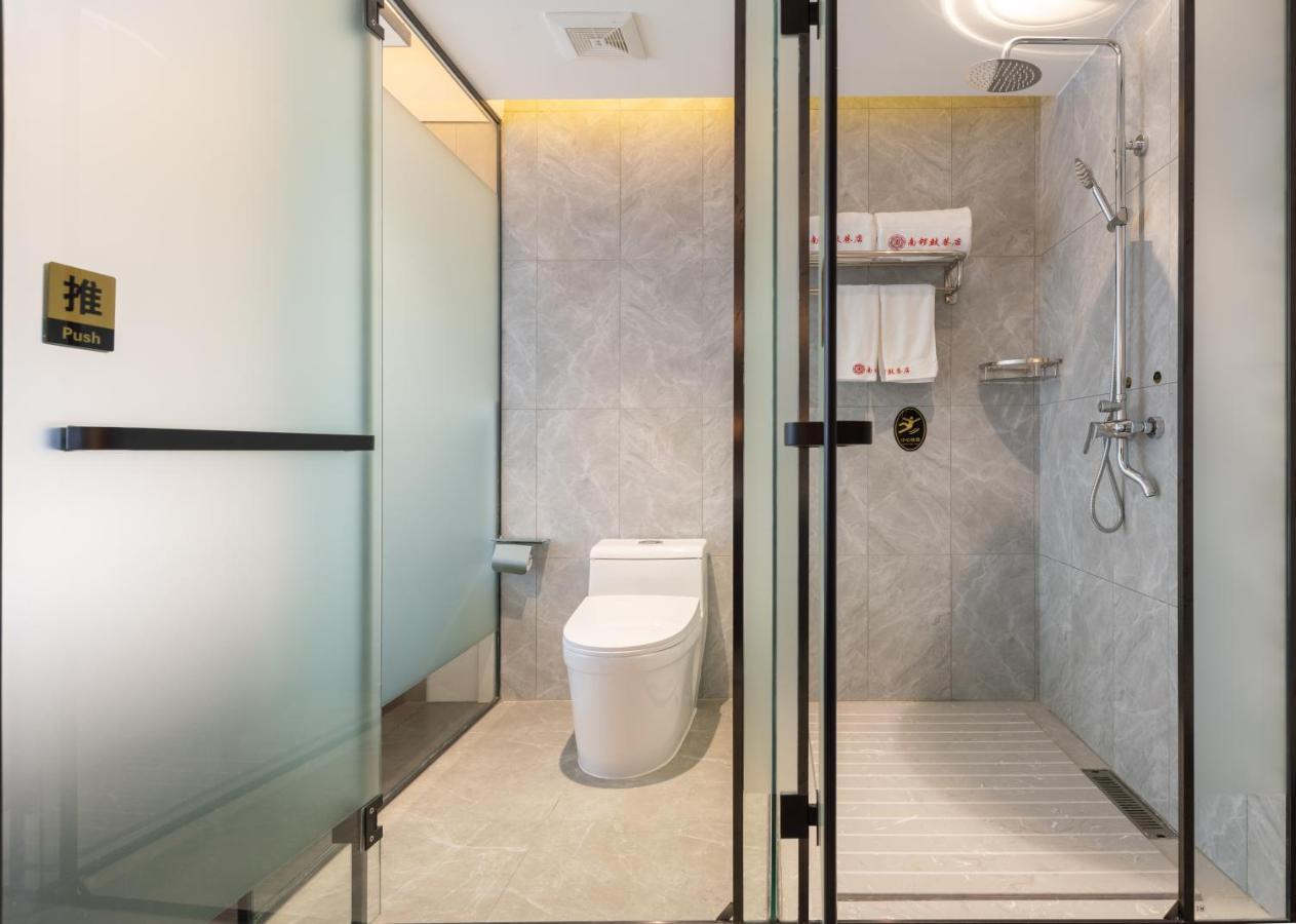 Beijing Tangfu Hotel - Located In The City Center Adjacent To The Subway Station Close To Nanluoguxiang Gulou Lama Temple Tiananmen Square Forbidden City Temple Of Heaven Providing Laundry Car Rental And Ticketing Services Exterior photo