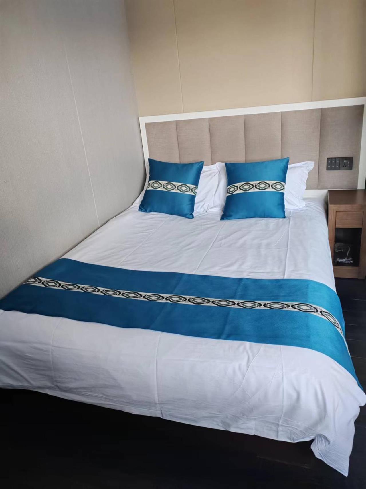 Beijing Tangfu Hotel - Located In The City Center Adjacent To The Subway Station Close To Nanluoguxiang Gulou Lama Temple Tiananmen Square Forbidden City Temple Of Heaven Providing Laundry Car Rental And Ticketing Services Exterior photo