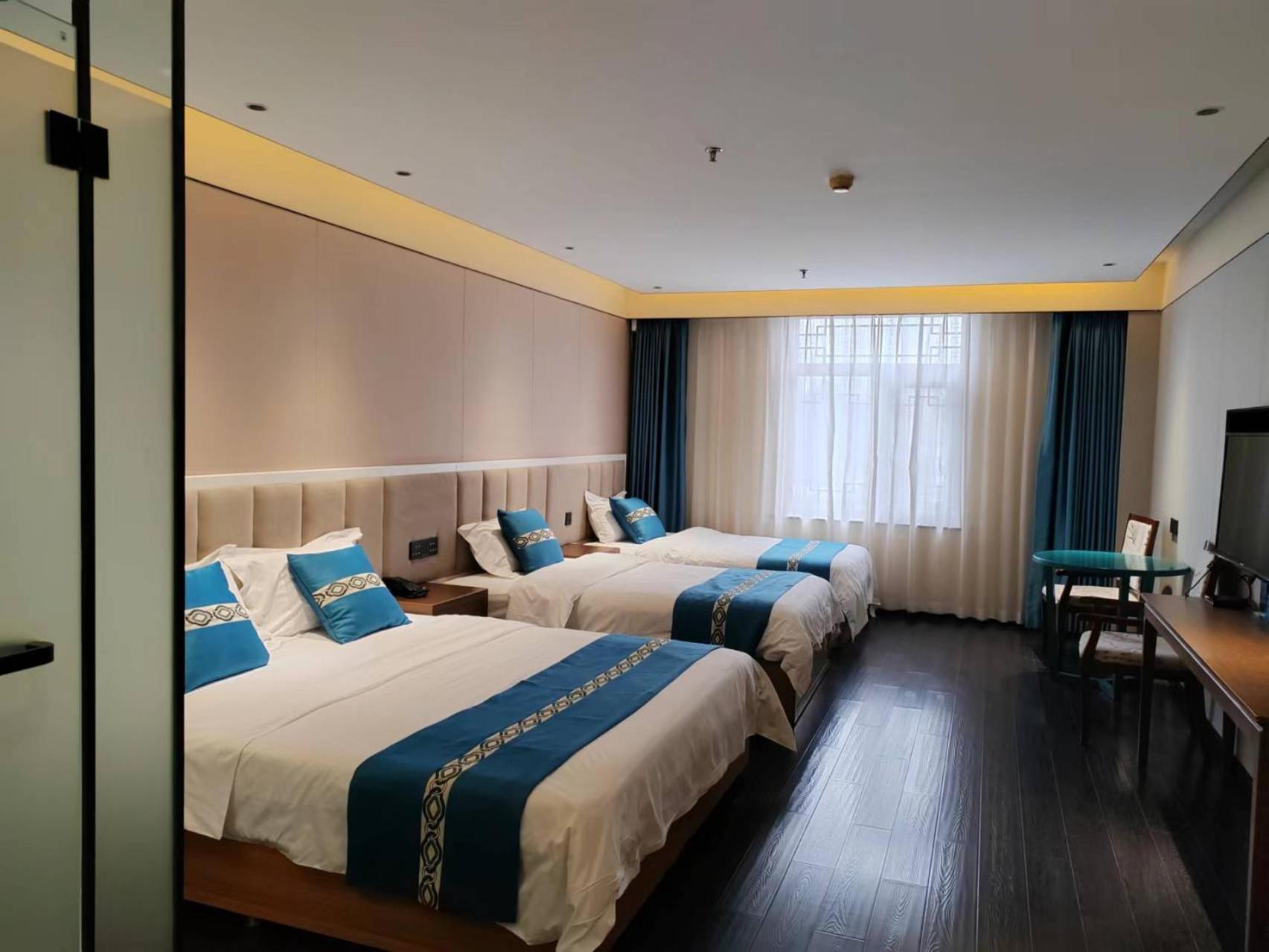 Beijing Tangfu Hotel - Located In The City Center Adjacent To The Subway Station Close To Nanluoguxiang Gulou Lama Temple Tiananmen Square Forbidden City Temple Of Heaven Providing Laundry Car Rental And Ticketing Services Exterior photo