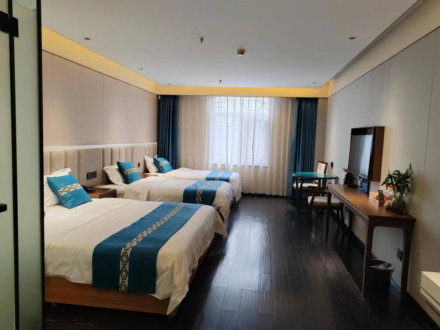 Beijing Tangfu Hotel - Located In The City Center Adjacent To The Subway Station Close To Nanluoguxiang Gulou Lama Temple Tiananmen Square Forbidden City Temple Of Heaven Providing Laundry Car Rental And Ticketing Services Exterior photo